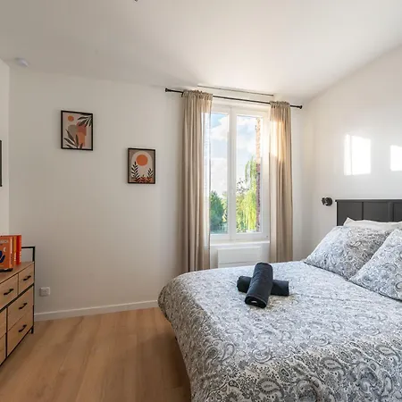 Casa 159 - Quentin Σεν-Κεντέν